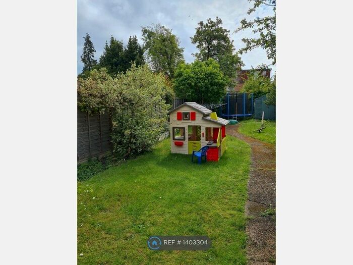 1 Bedroom Flat To Rent In Cornwall Road, Harrow, HA1