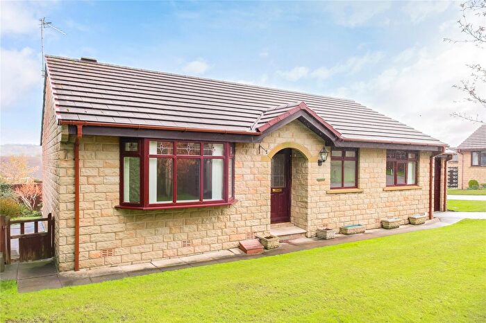 2 Bedroom Bungalow For Sale In Stonefleece Court, Honley, Holmfirth, HD9