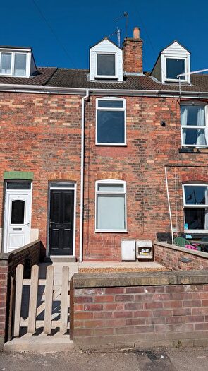 3 Bedroom Terraced House To Rent In Waterworks Street, Gainsborough, DN21