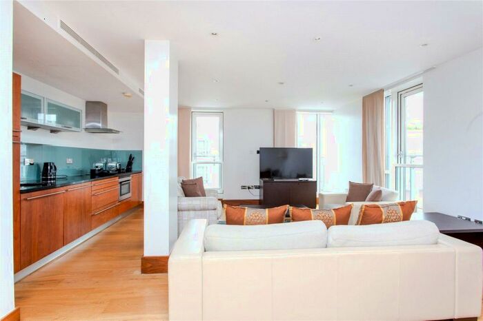 3 Bedroom Property To Rent In Baker Street, London, NW1