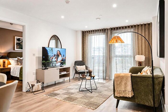 2 Bedroom Apartment To Rent In Anchor Works, Dumballs Road, Cardiff, CF10