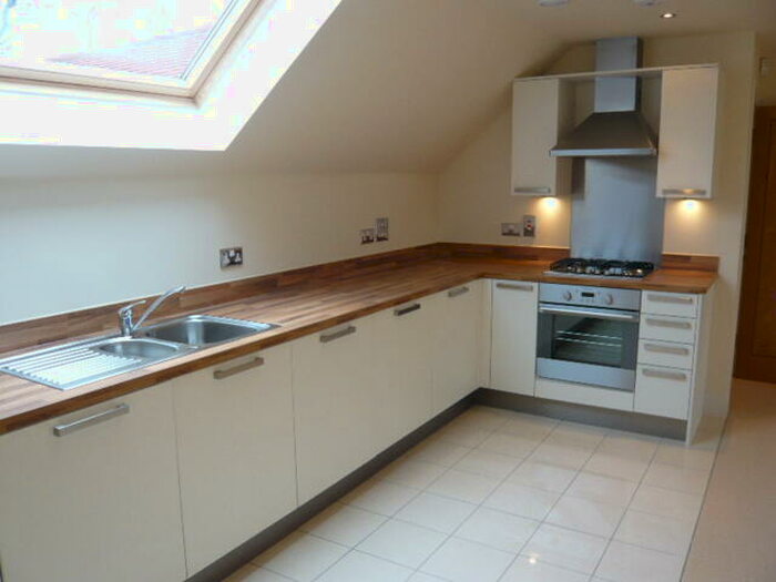 2 Bedroom Flat To Rent In Huntington Close, Bexley, London, DA5