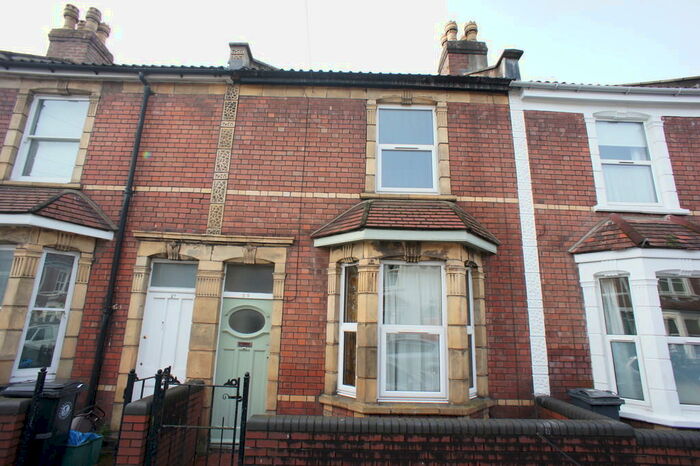 2 Bedroom Terraced House To Rent In Mogg Street, St Werburghs, Bristol, BS2
