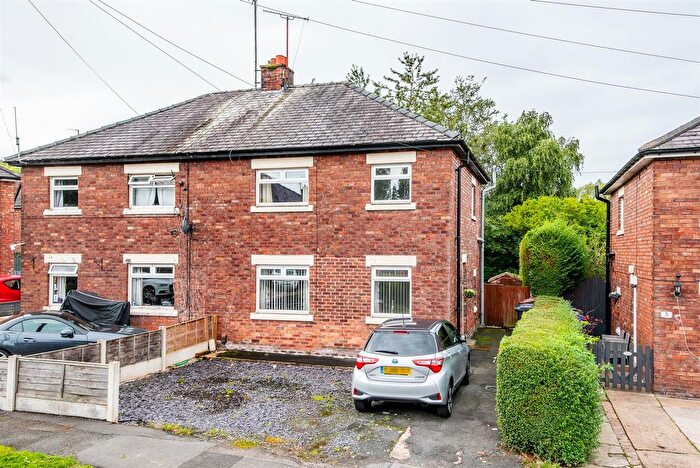 3 Bedroom Semi-detached House For Sale In Oakwood Avenue, Walton-Le-Dale, Preston, PR5