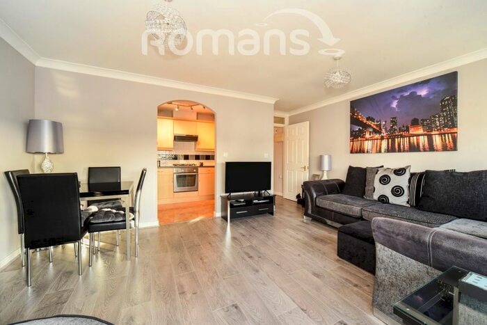 2 Bedroom Flat To Rent In Anders Corner, Bracknell RG42