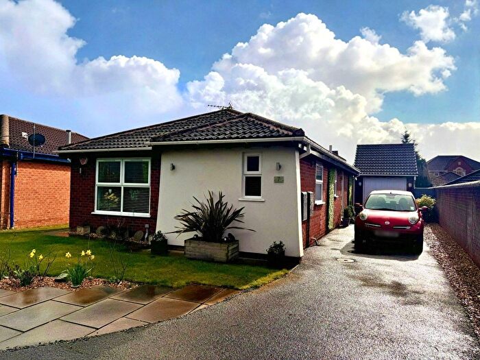 3 Bedroom Bungalow For Sale In Galion Way, Widnes, Cheshire, WA8