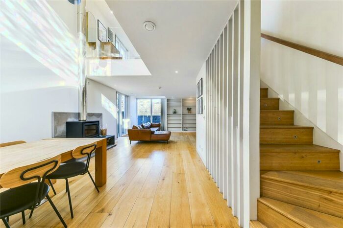 3 Bedroom End Of Terrace House To Rent In King Henrys Road, Primrose Hill, London, NW3