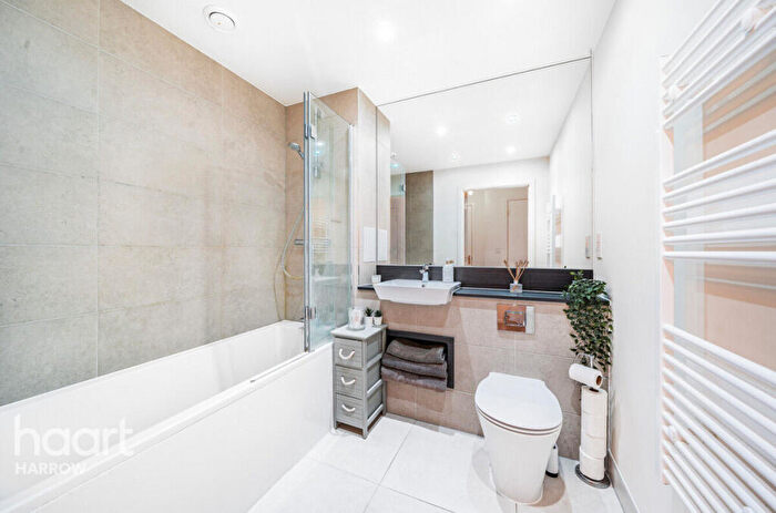1 Bedroom Apartment For Sale In Harrow View, Harr, HA1