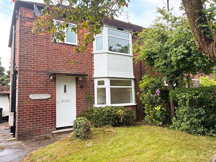 3 Bedroom House To Rent In The Circuit, Alderley Edge, SK9