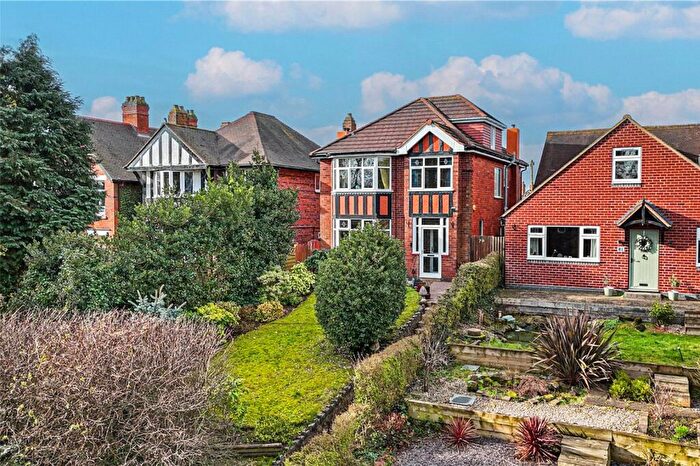 4 Bedroom Detached House For Sale In Upper Gungate, Tamworth, Staffordshire, B79