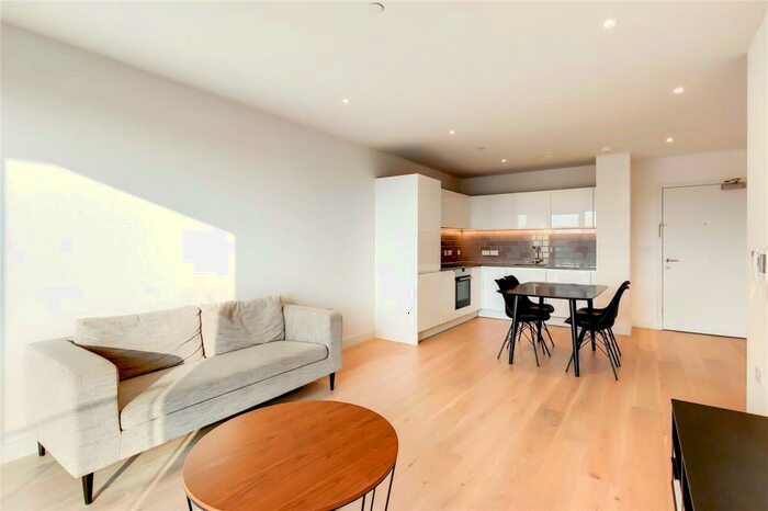 1 Bedroom Apartment To Rent In Shipwright Street, London, E16