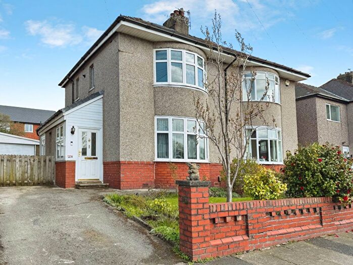 2 Bedroom Semi Detached House For Sale In Minehead Avenue, Burnley, BB10