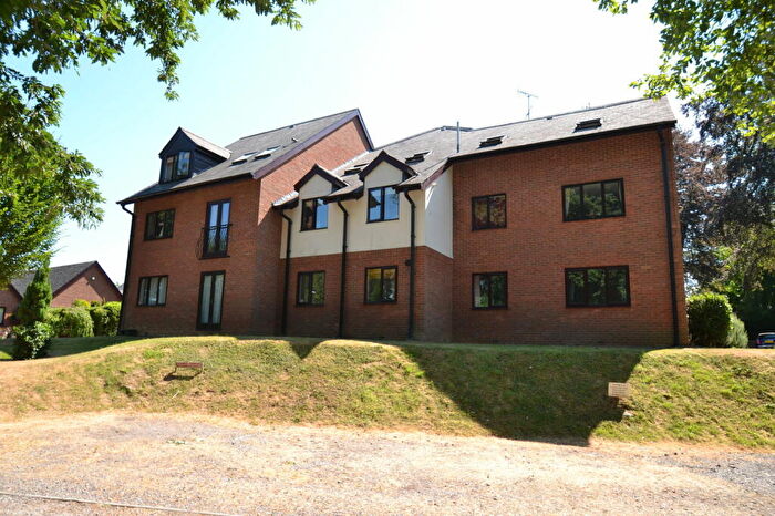 1 Bedroom Flat To Rent In Caunter Road, Speen, Newbury, RG14