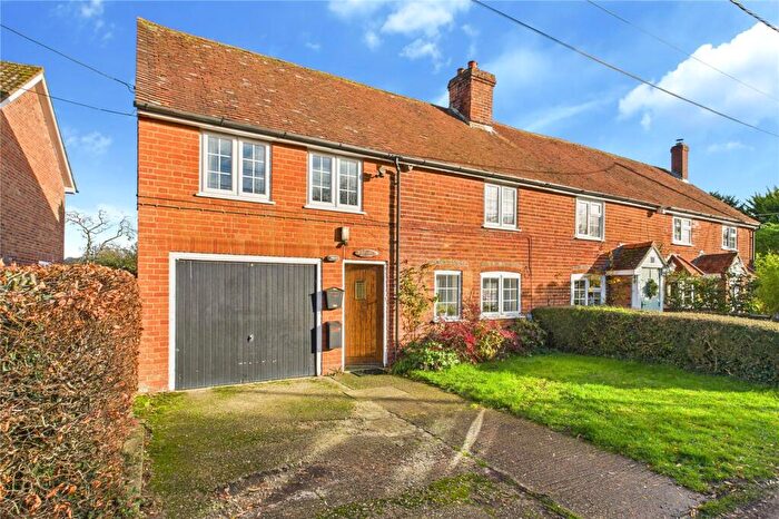 3 Bedroom End Of Terrace House For Sale In Stoney Heath, Ramsdell, Tadley, Hampshire, RG26