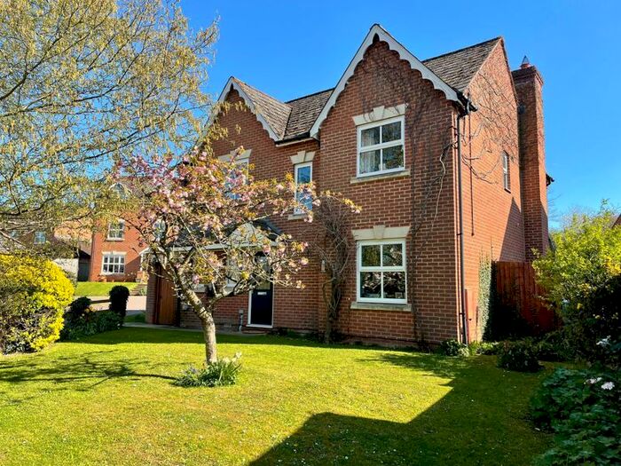4 Bedroom Detached House For Sale In The Maltings, Dormington, Hereford, HR1