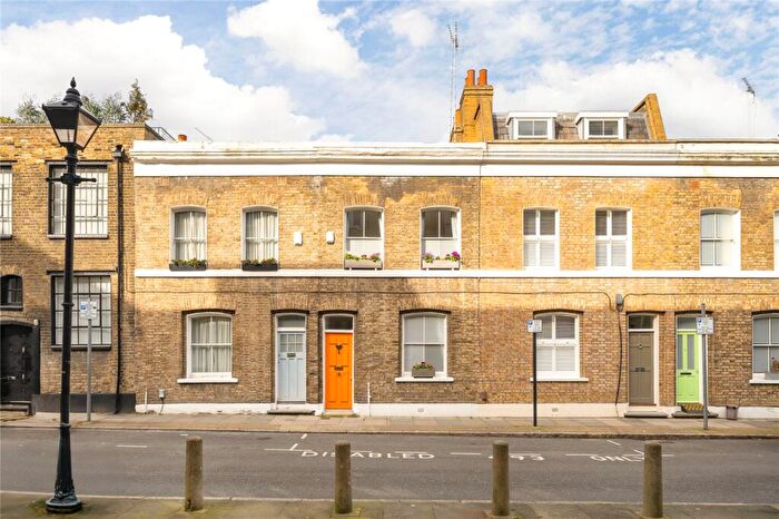 2 Bedroom House For Sale In Wellington Row, London, E2