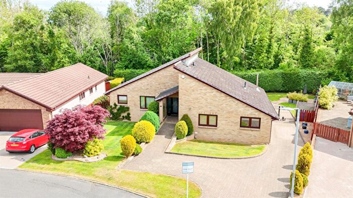 3 Bedroom Detached House For Sale In Brigside Gardens, Hamilton, ML3