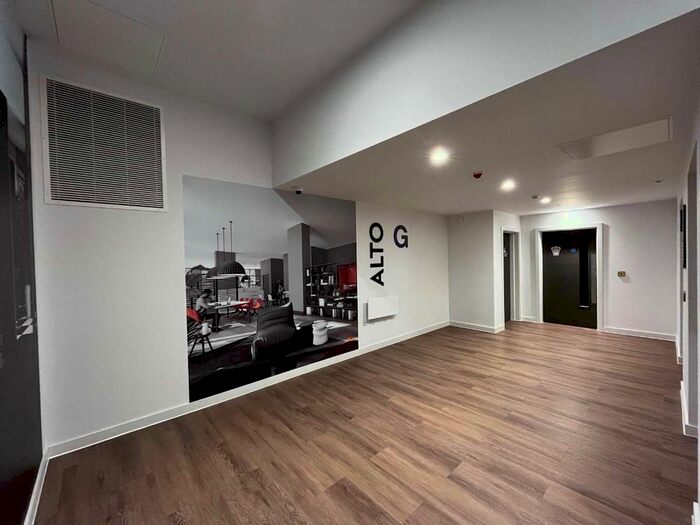 1 Bedroom Flat To Rent In Red, Salford, Manchester, M50