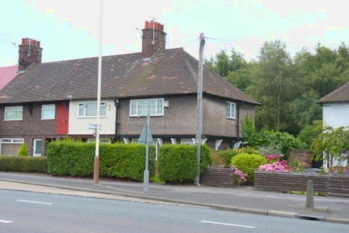 2 Bedroom Terraced House To Rent In New Chester Road, Wirral, CH62