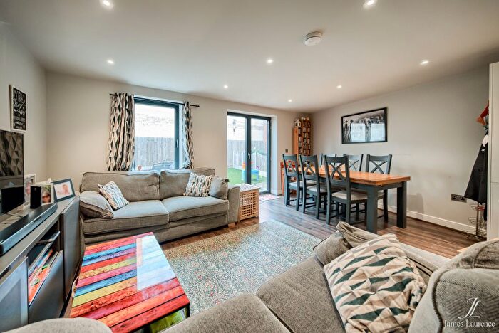 4 Bedroom Town House For Sale In Tenby Street South, Birmingham, B1