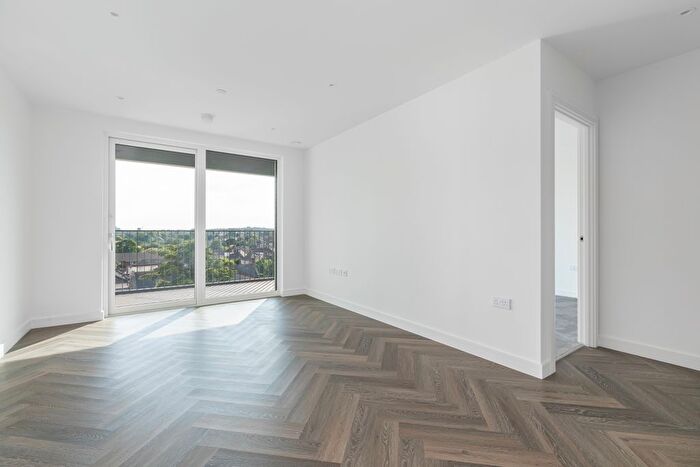 1 Bedroom Flat To Rent In The Hyde, London, NW9