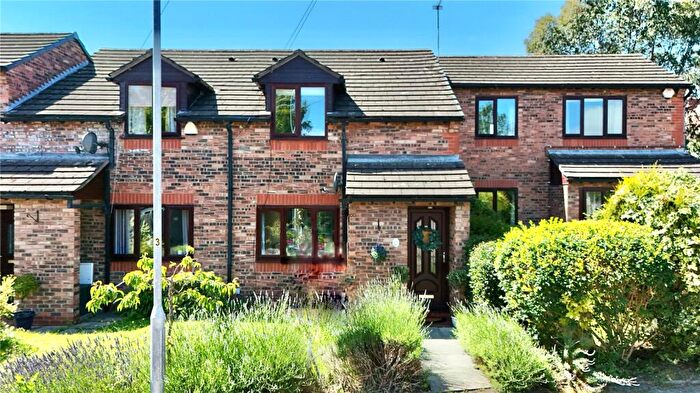 2 Bedroom House For Sale In Epping Court, Heswall, Wirral, CH60