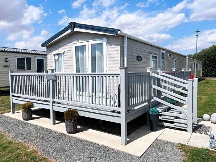 2 Bedroom Caravan For Sale In Two Bed Delta Saffron, Mablethorpe Chalet And Caravan Park, Links Avenue, Mablethorpe, Lincolnshire, LN12