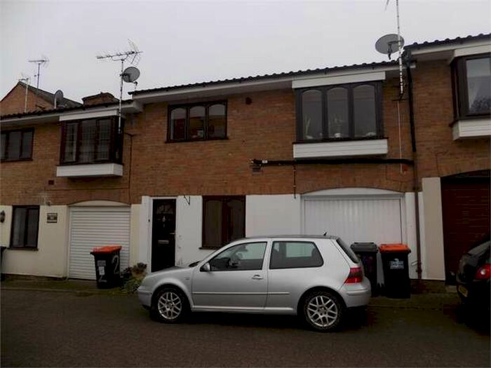 1 Bedroom Terraced House To Rent In Old Chapel Mews, Leighton Buzzard, Bedfordshire, LU7
