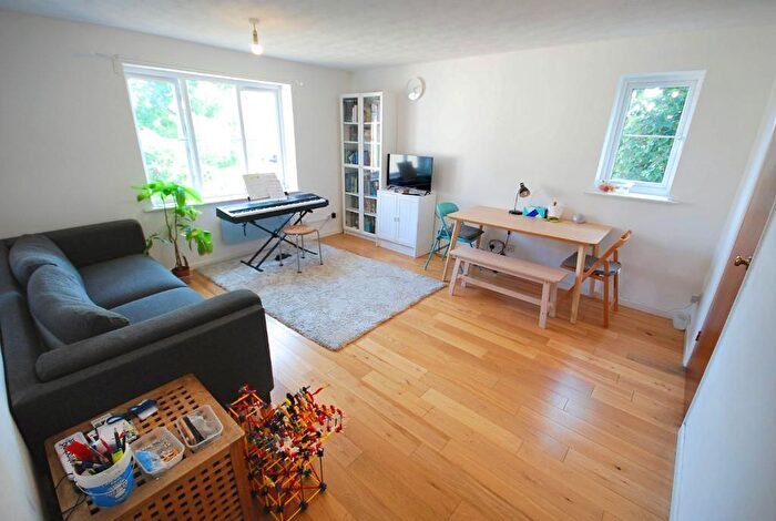 2 Bedroom Flat To Rent In Sundew Court, Elmore Close, Wembley, Middlesex, HA0