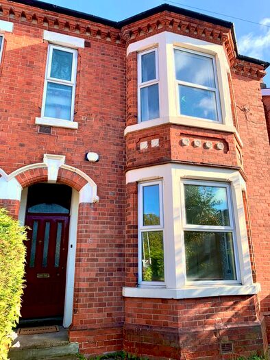 5 Bedroom Semi-Detached House To Rent In Melton Road, Nottingham, NG2