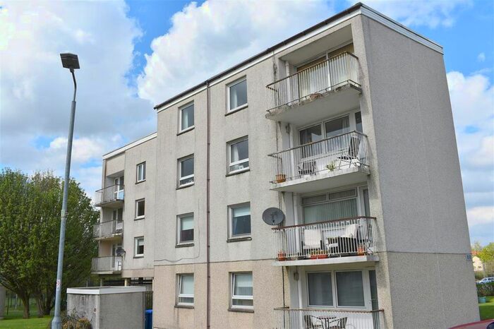 2 Bedroom Flat To Rent In Maxwell Drive, Village, East Kilbride, G74
