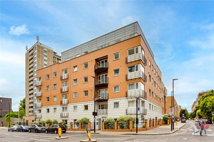 2 Bedroom Flat To Rent In Moreland Street, Angel Southside, EC1V