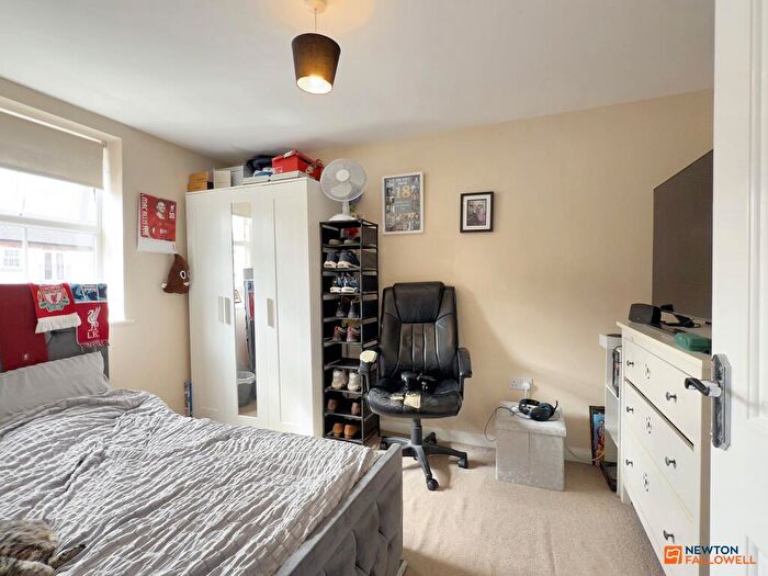 3 Bedroom Terraced House For Sale In Ashby Road, Coalville, LE67