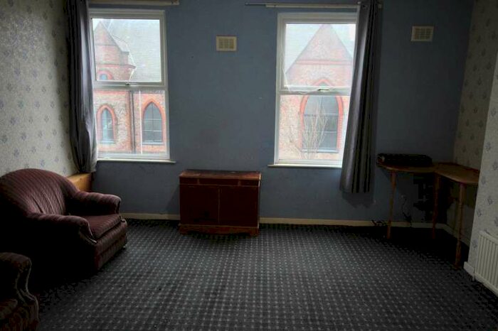 1 Bedroom Semi-Detached House To Rent In Duncan Road, Longsight, M13