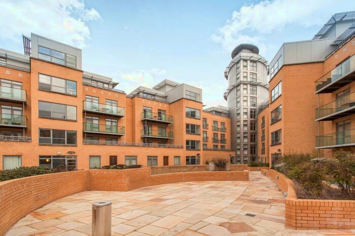 2 Bedroom Property To Rent In The Belvedere, Homerton Street, CB2
