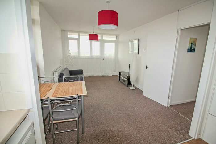 2 Bedroom Flat To Rent In William Batchelor House, Leicester Row, Coventry, CV1