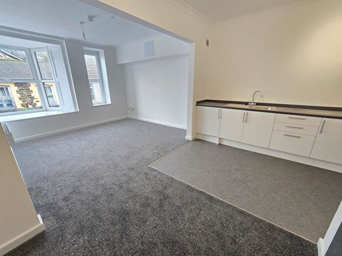 2 Bedroom Apartment To Rent In Hannah Street, CF39