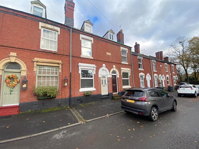 3 Bedroom Terraced House To Rent In Cobden Street, Kidderminster, Worcestershire, DY11