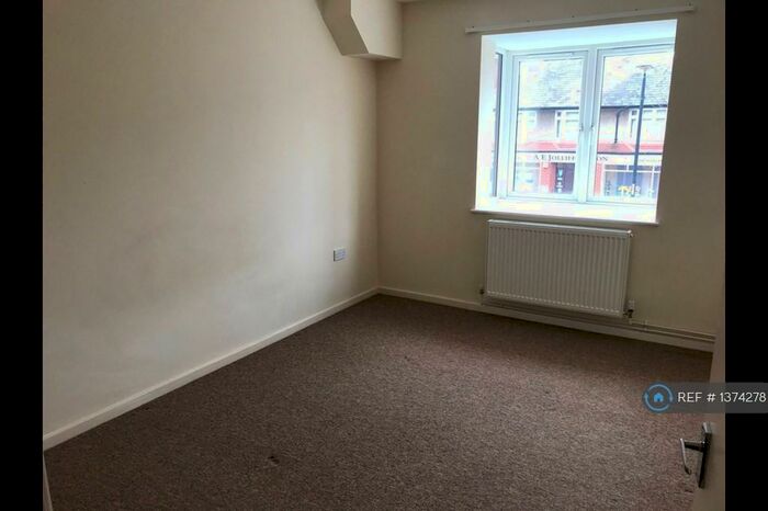1 Bedroom Flat To Rent In Victoria Road, Ferndown, BH22