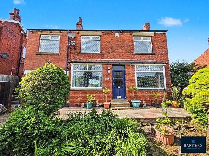 3 Bedroom Detached House For Sale In Church Lane, Gomersal, BD19