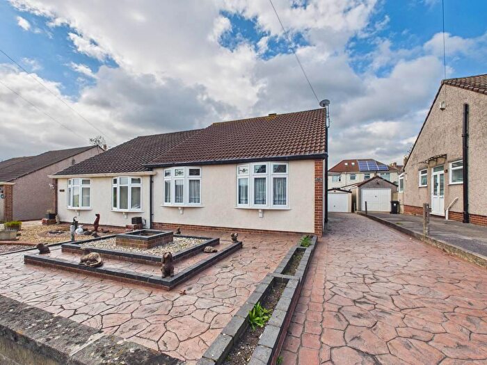 2 Bedroom Bungalow For Sale In Mount Gardens, Hanham, Bristol, BS15