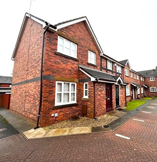 2 Bedroom Mews To Rent In Clifton Court, Lytham St Annes, FY8