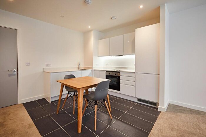 1 Bedroom Flat To Rent In Transmission House, Tib Street, Manchester, M4