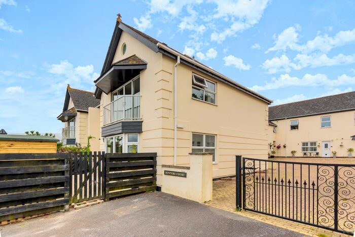 3 Bedroom Semi-Detached House For Sale In West Lane, Blagdon, Paignton, TQ3