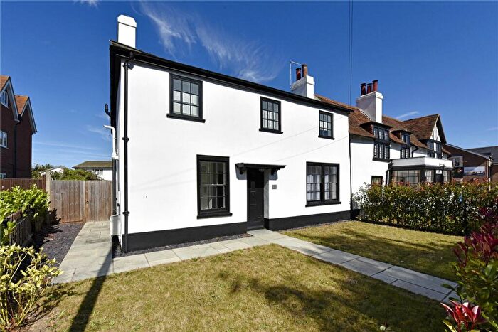 3 Bedroom Semi-Detached House To Rent In St. Leonards Road, Windsor, Berkshire, SL4