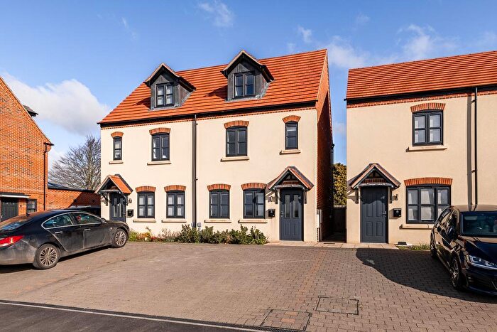 3 Bedroom Semi-Detached House To Rent In Centurion Street, Moulton Chapel, PE12
