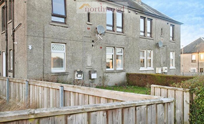 2 Bedroom Flat To Rent In Izatt Terrace, Clackmannan, FK10