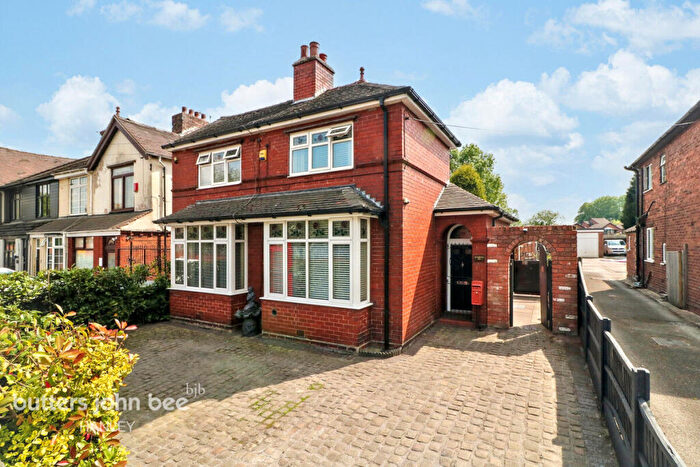 3 Bedroom Detached House For Sale In Werrington Road, Bucknall, Stoke-On-Trent, ST2