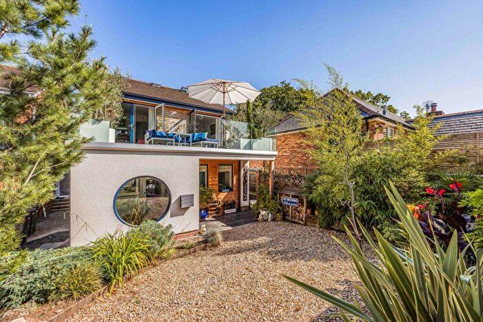 4 Bedroom Detached House For Sale In Cerdic Mews, Hamble, Southampton, SO31