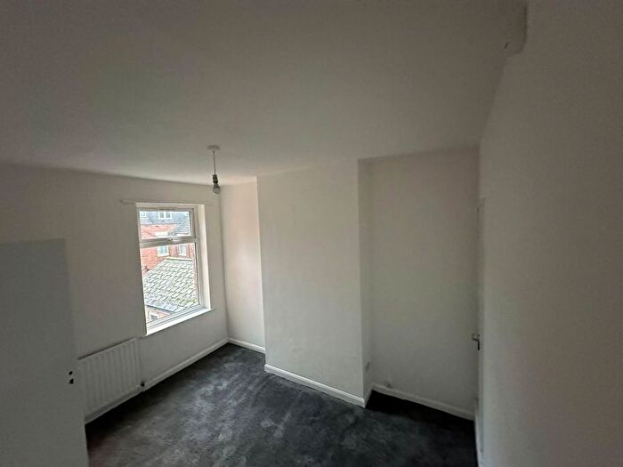 3 Bedroom Terraced House To Rent In Darley Street, Leicester, LE2
